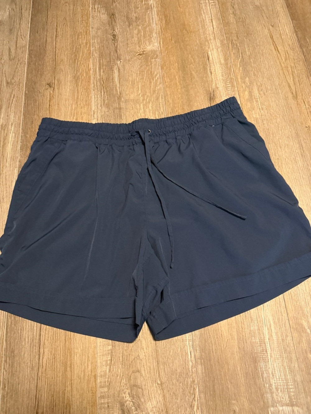 Mondetta Navy Elastic-Waist Drawstring Athletic Shorts